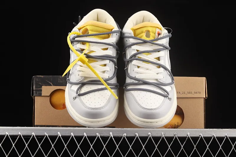 All Categories Nk SB Dunk Series Nk SB Dunk Low Low-top sneakers Pure original version OF x Nk Dunk Low OW Gray SB smashed backboard fashion casual sneakers DM1602-105